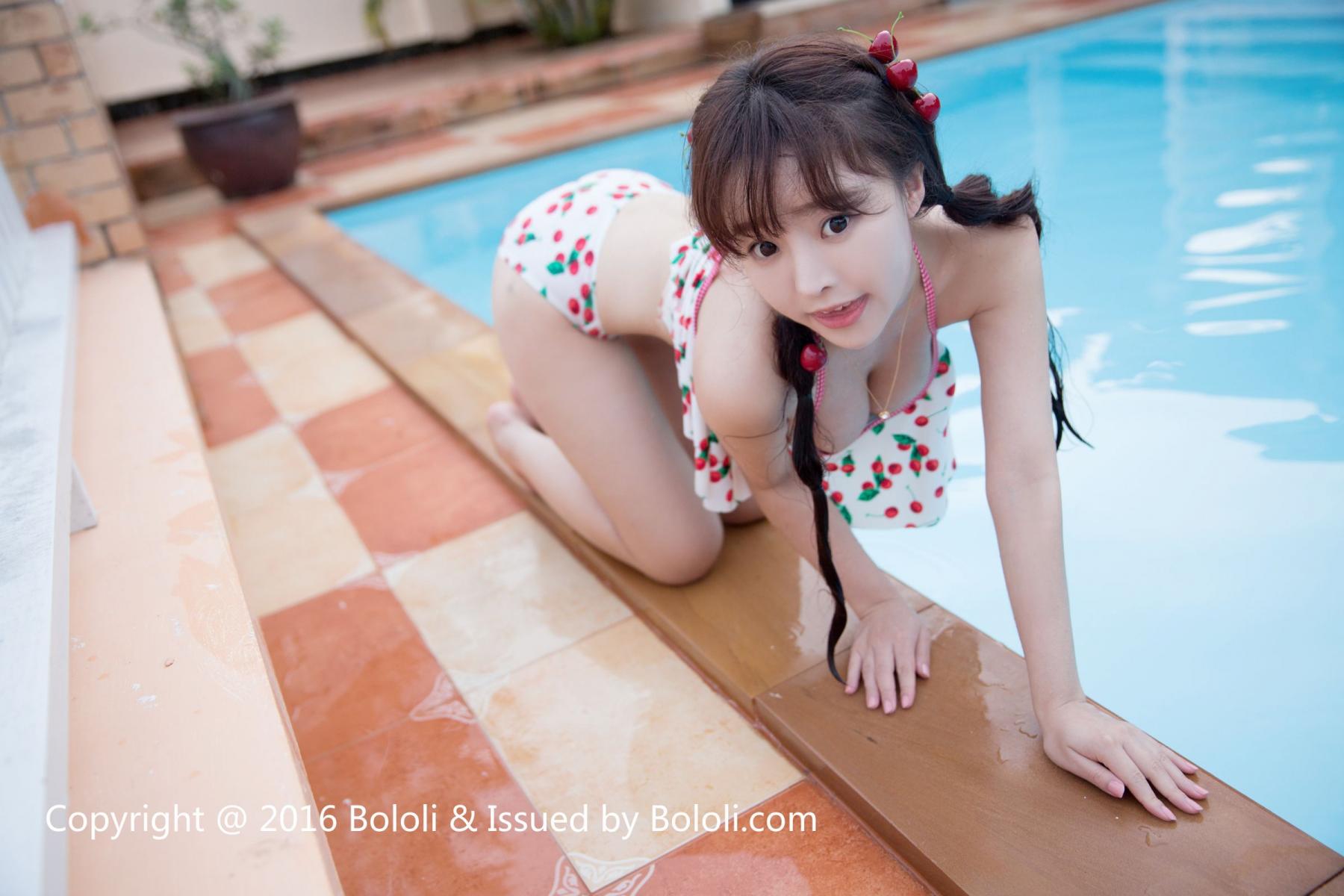 Bololi Vol. 100 Yoki Liu