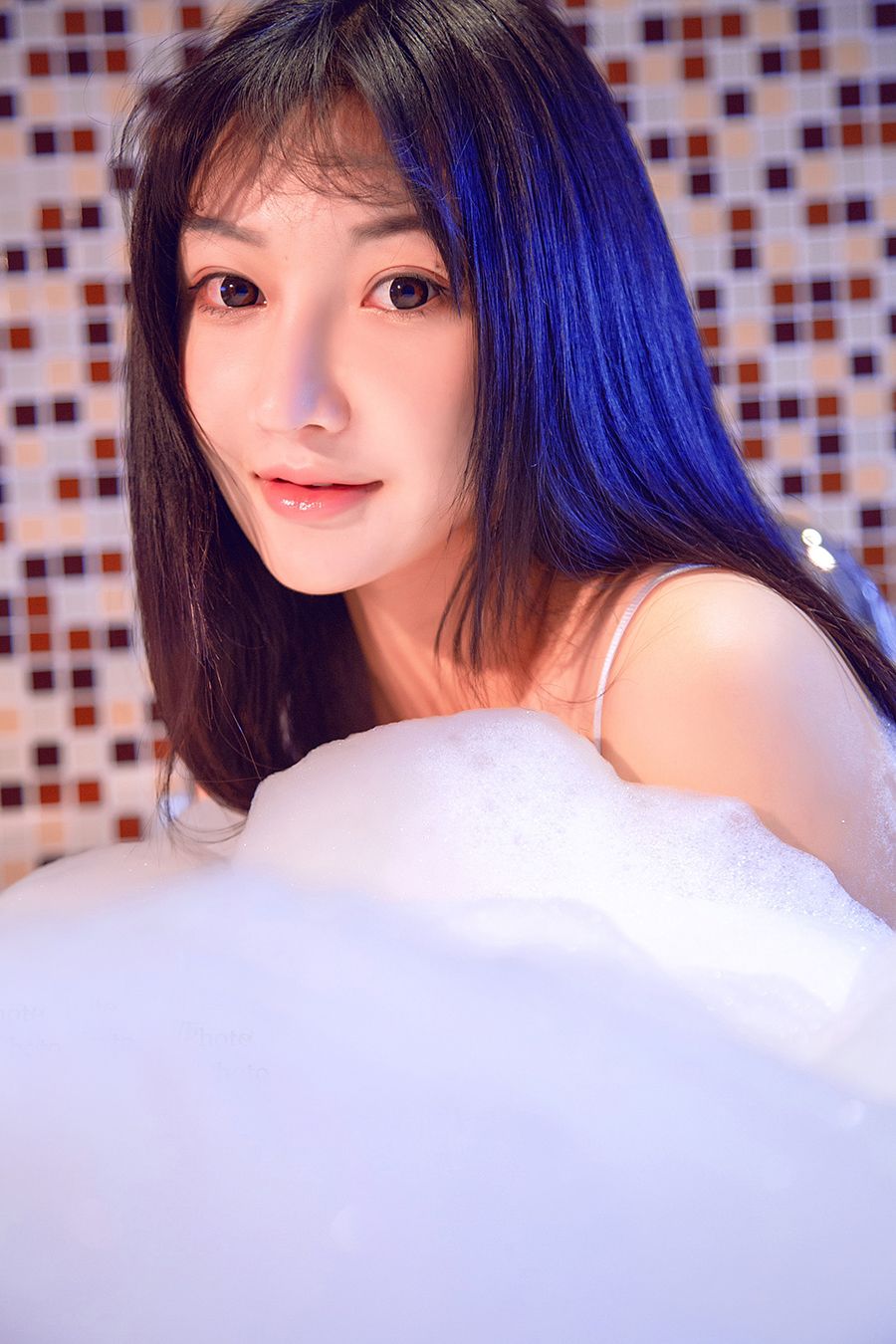 TouTiao Girls Vol. 588 Bubble Love