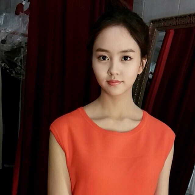 Kim So Hyun Pure Lovely Picture and Photo