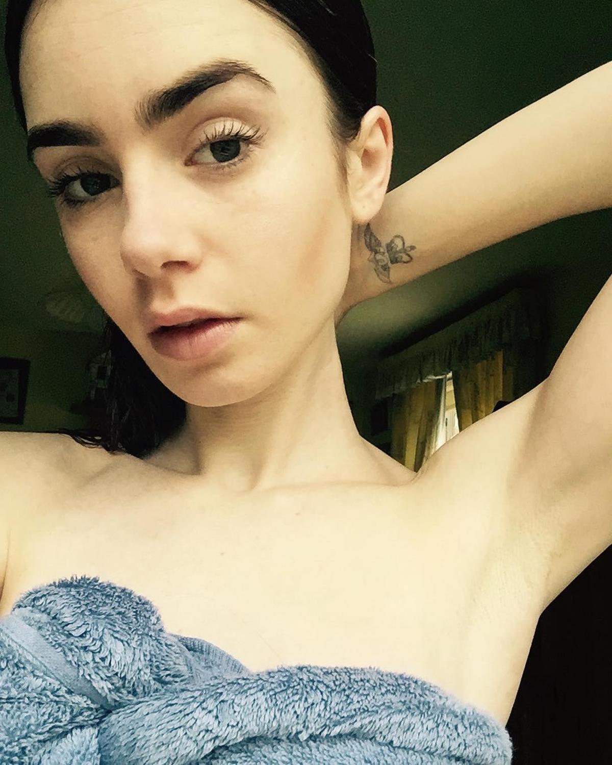 Lily Collins Lovely Lovely Picture and Photo