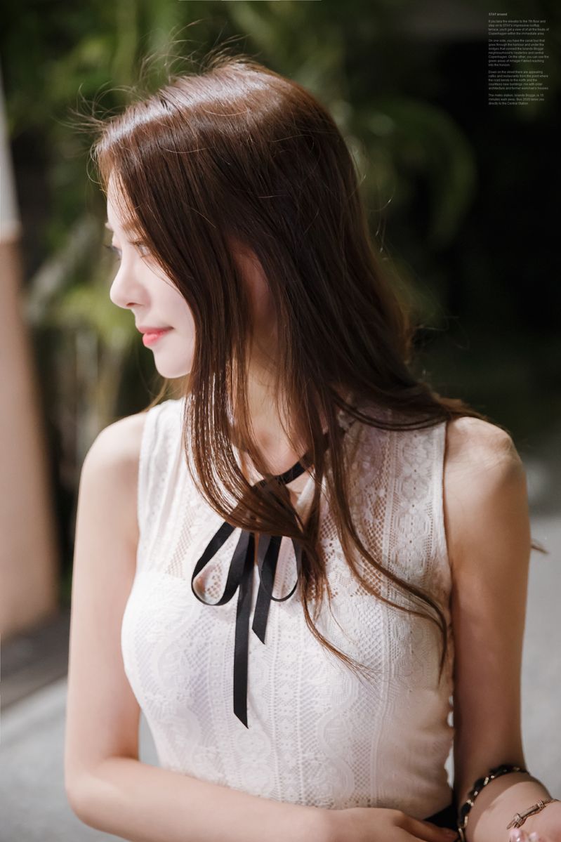 Kim Min Young MQ Clothes Pictures 1