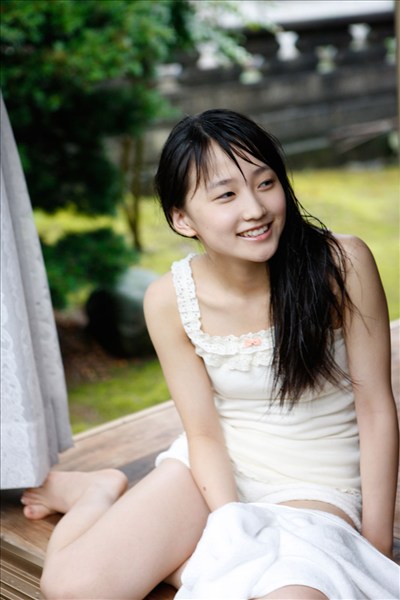 H!P digital books Vol. 105 Riho Sayasi