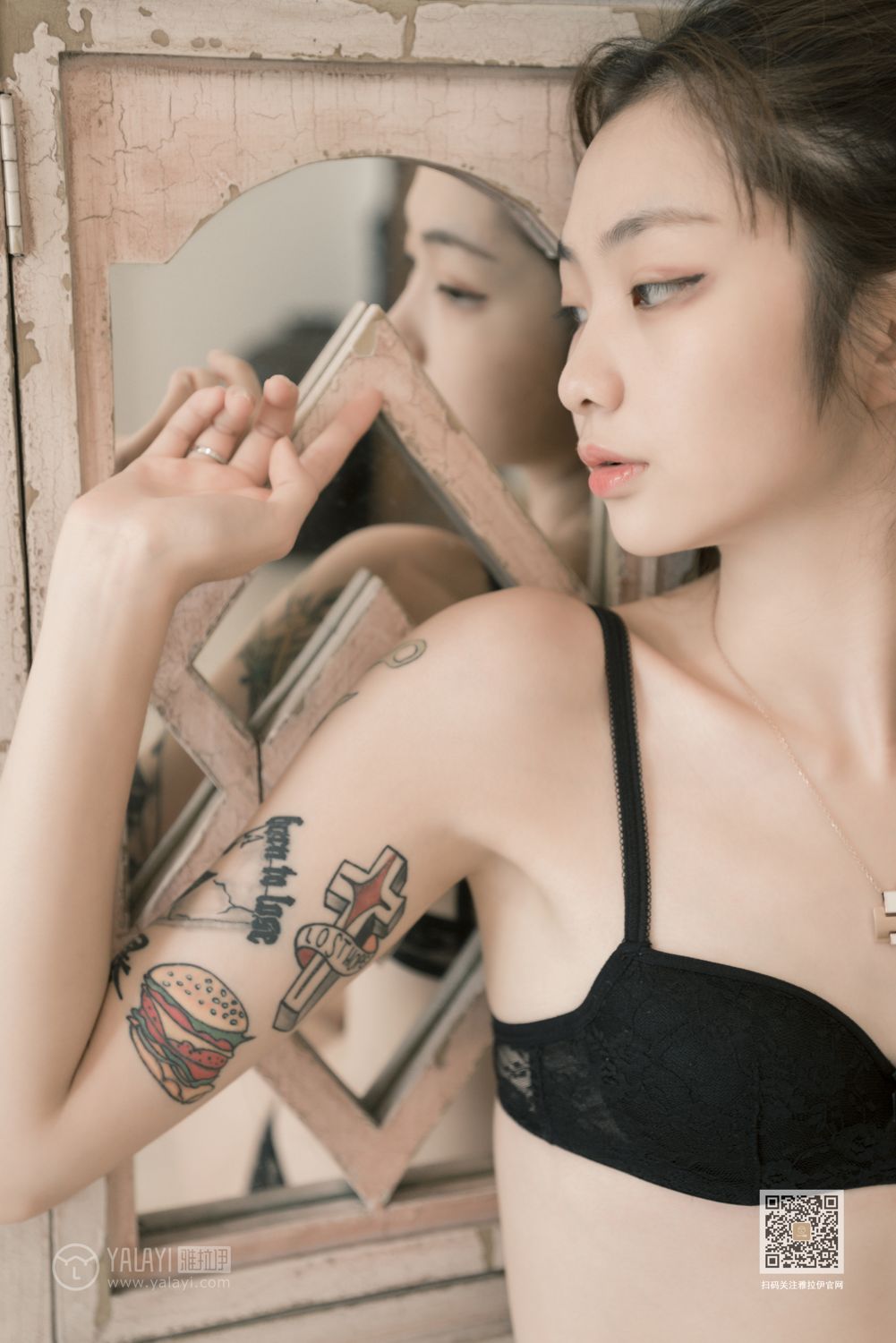 YALAYI Vol. 452 Tattoo Girl