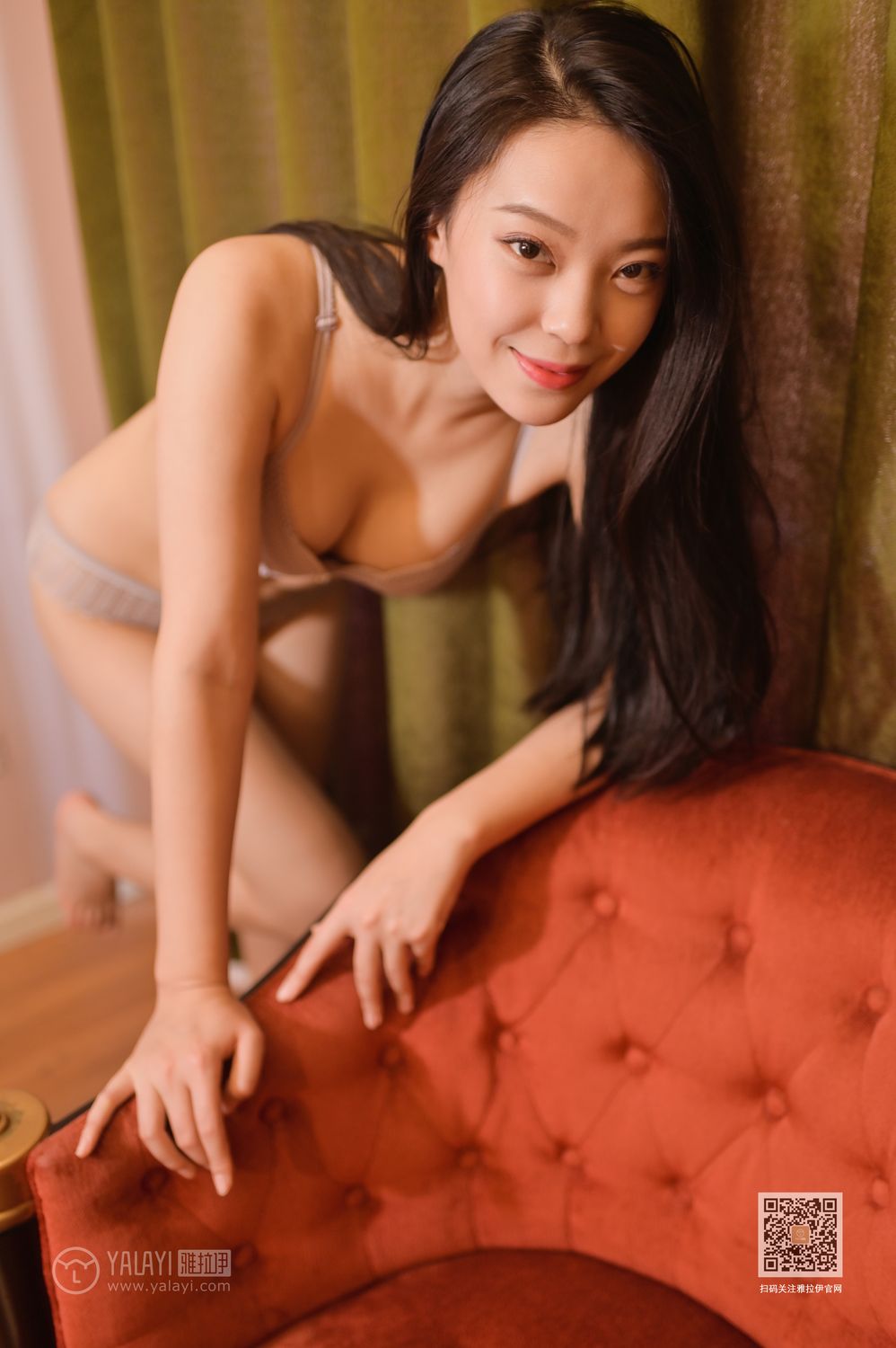 YALAYI Vol. 503 Chu Wei Private Visit