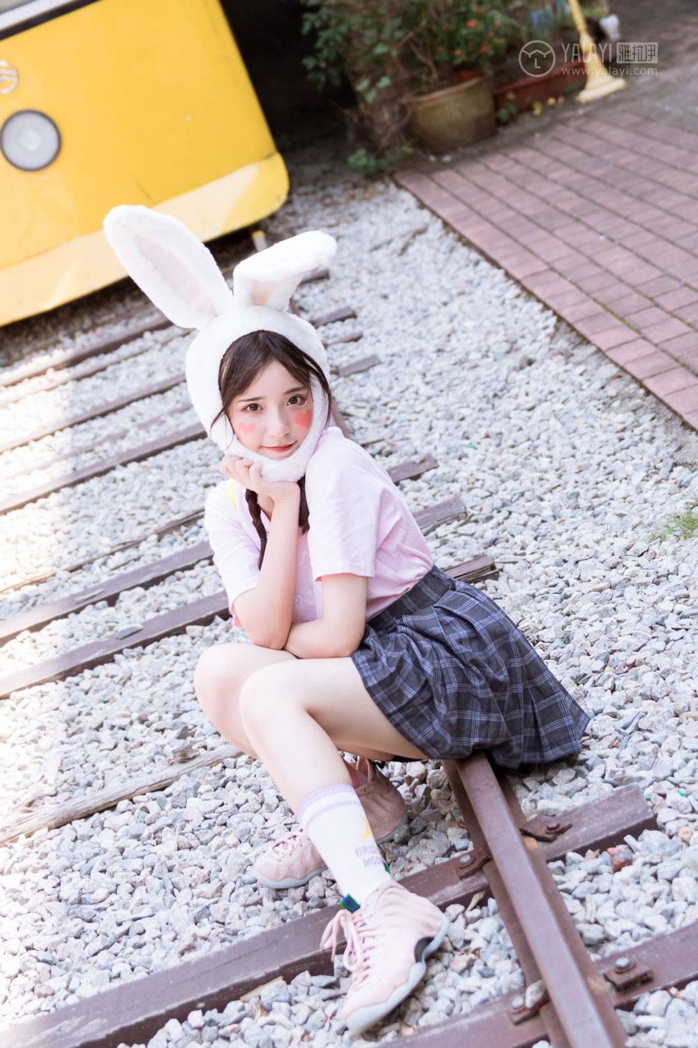 YALAYI Vol. 251 Small Rabbit Lambkin