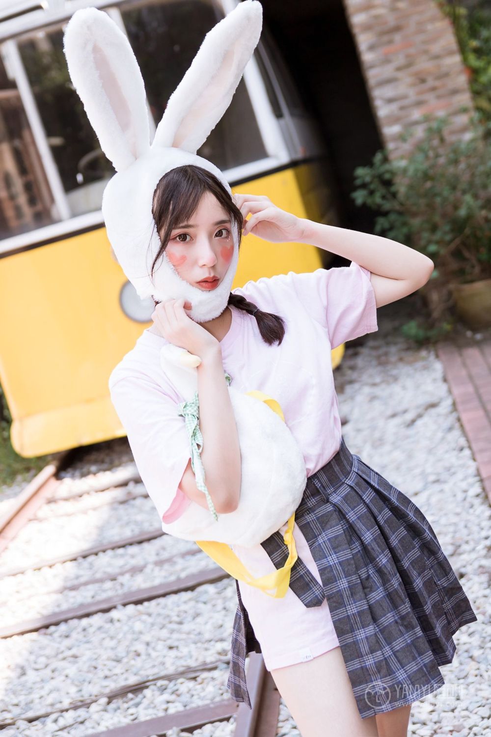 YALAYI Vol. 251 Small Rabbit Lambkin