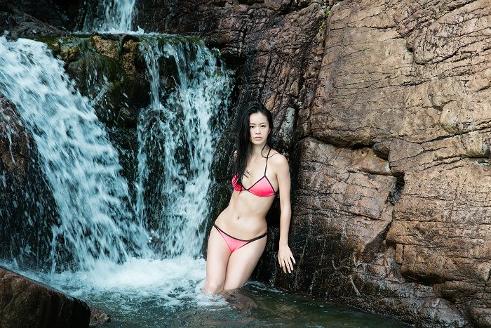 Hillary Lau Bikini Picture and Photo