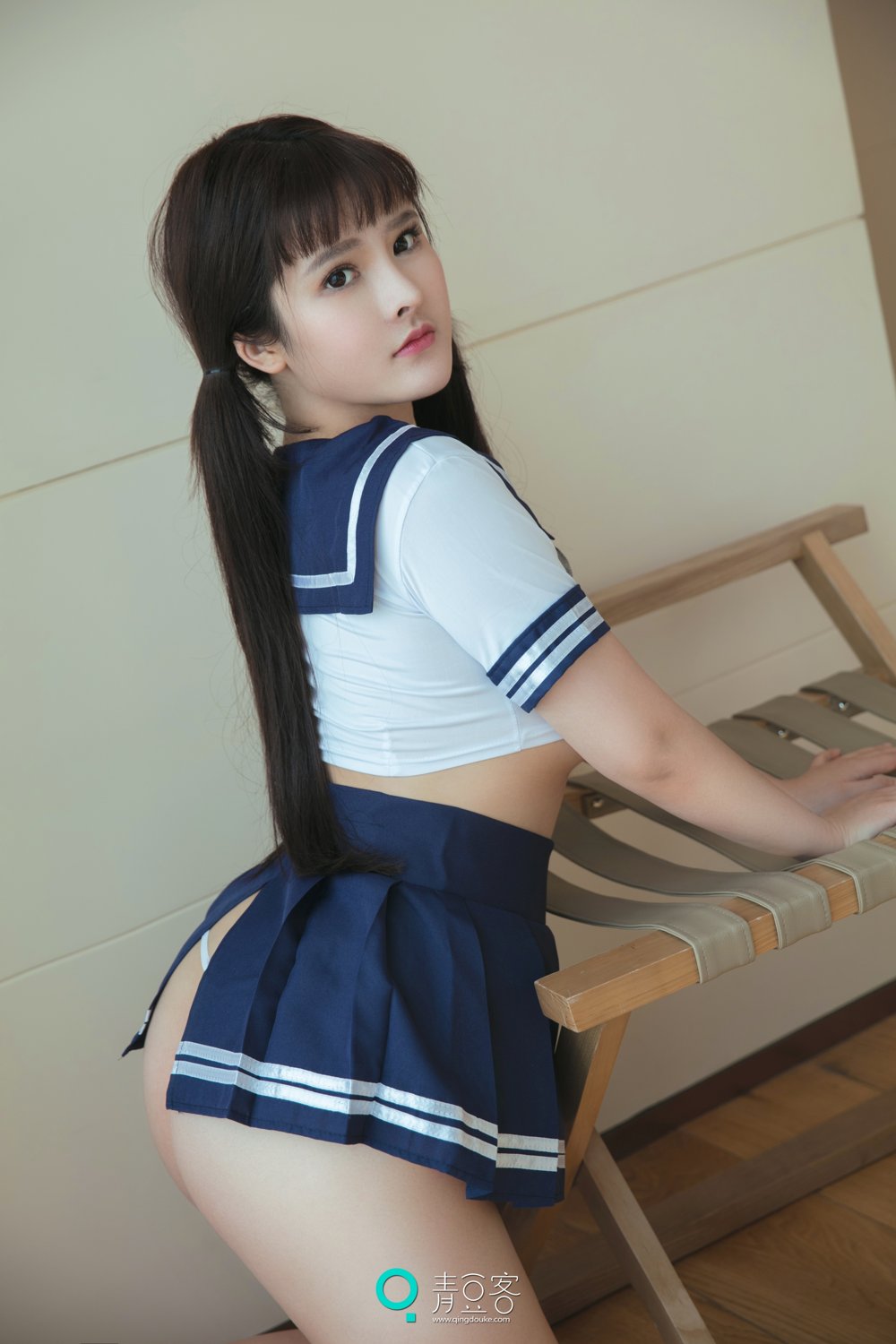 QingDouKe - Student Uniform and Bra