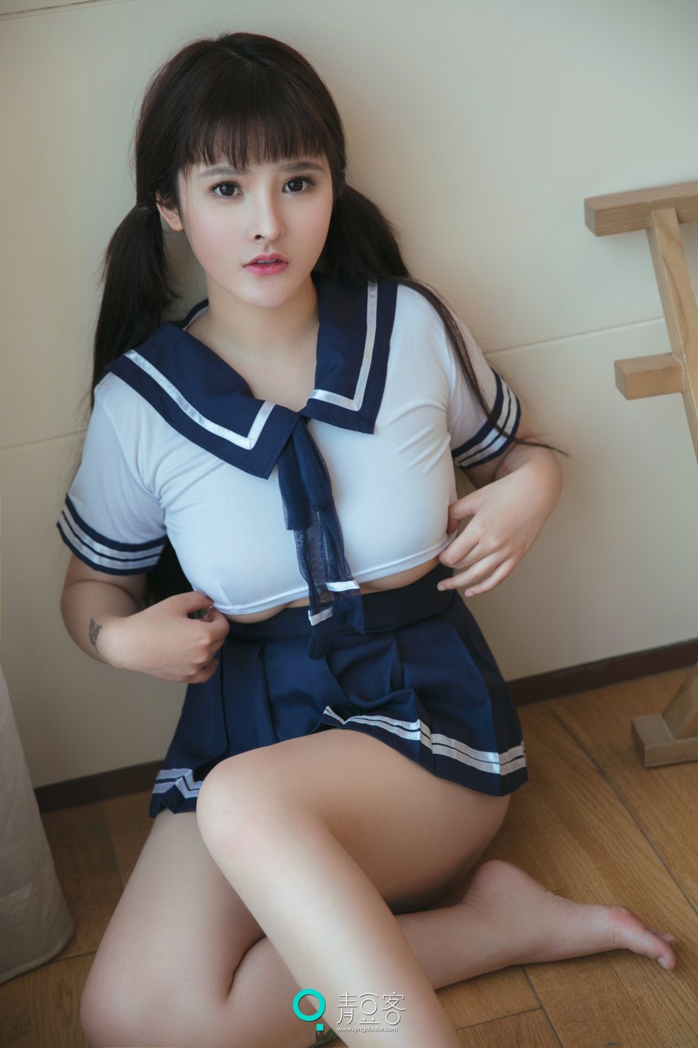 QingDouKe - Student Uniform and Bra