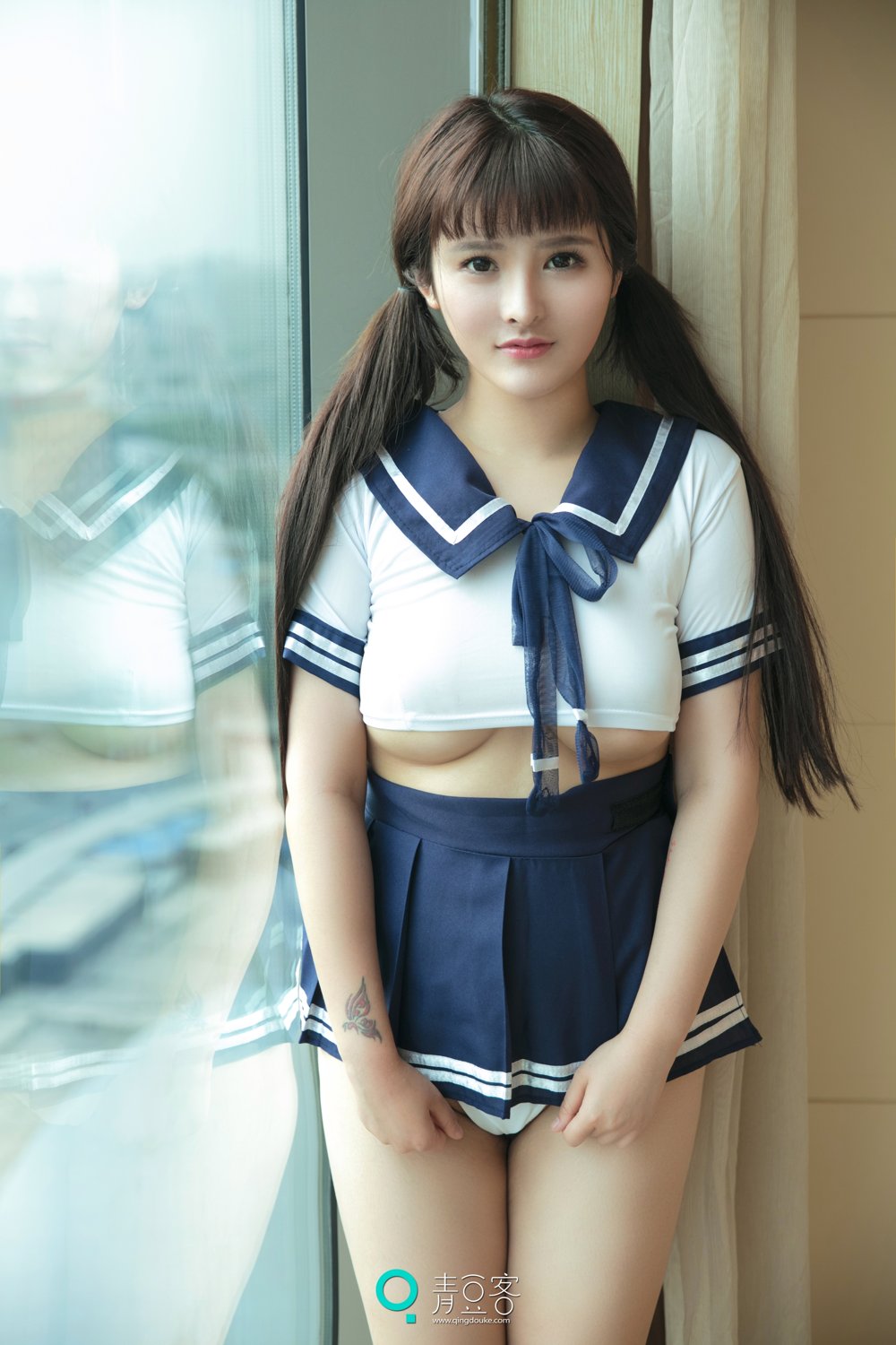 QingDouKe - Student Uniform and Bra