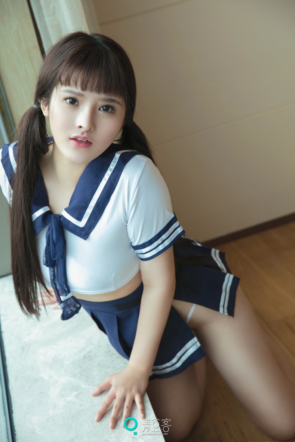 QingDouKe - Student Uniform and Bra