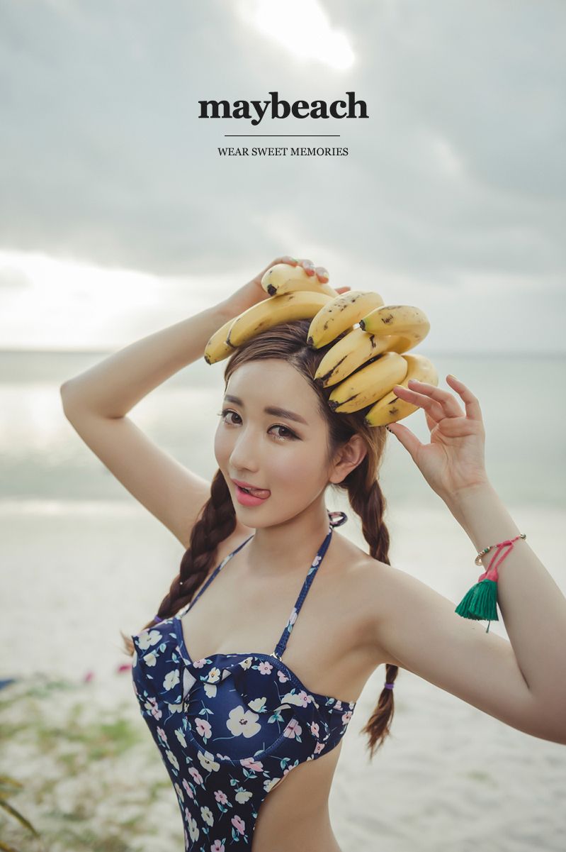 Lee Yeon Jeong MayBeach Bikini Pictures Series 7