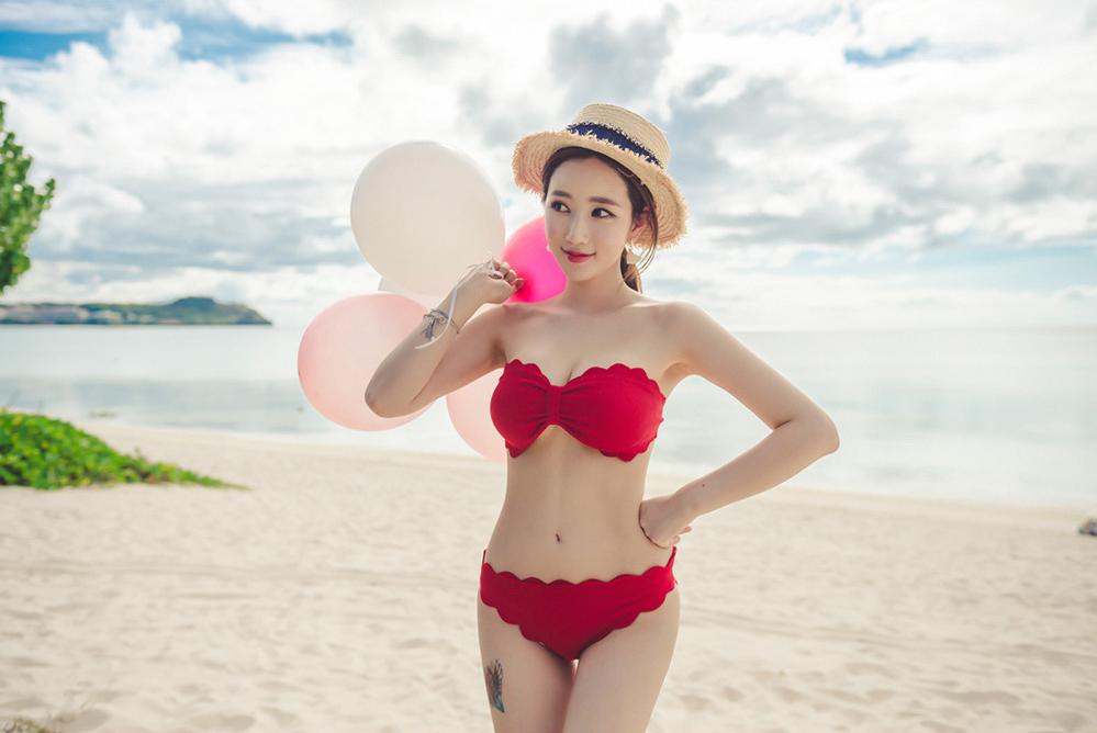 Lee Yeon Jeong MayBeach Bikini Pictures Series 5