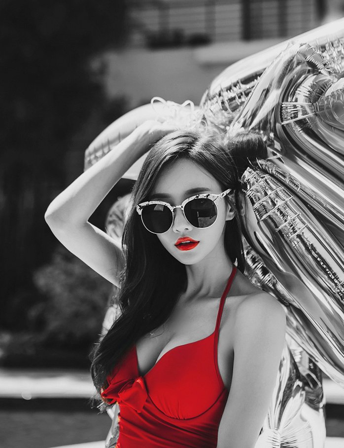 Son Yoon Joo Swimwear Collection 100P