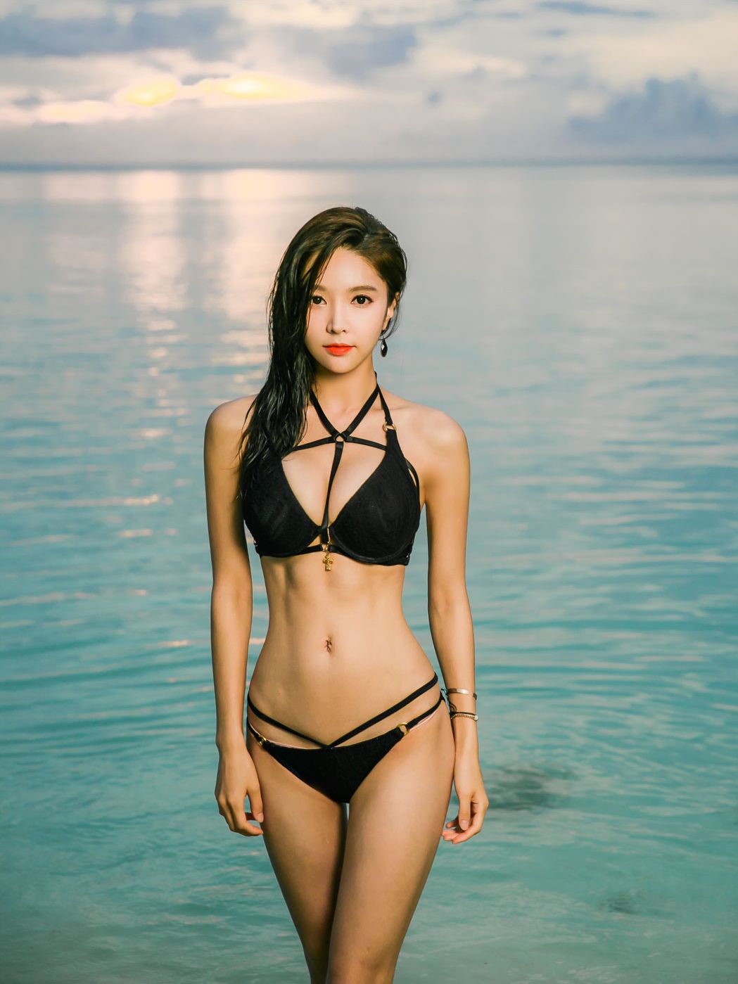 Park Da Hyun Eranzi Bikini Series III