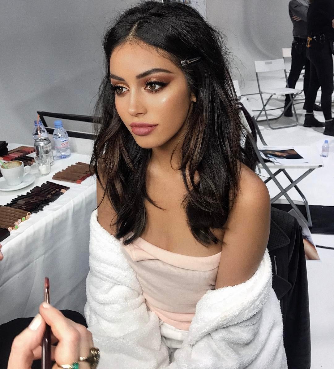 Cindy Kimberly Wild Wheat Skin Picture and Photo