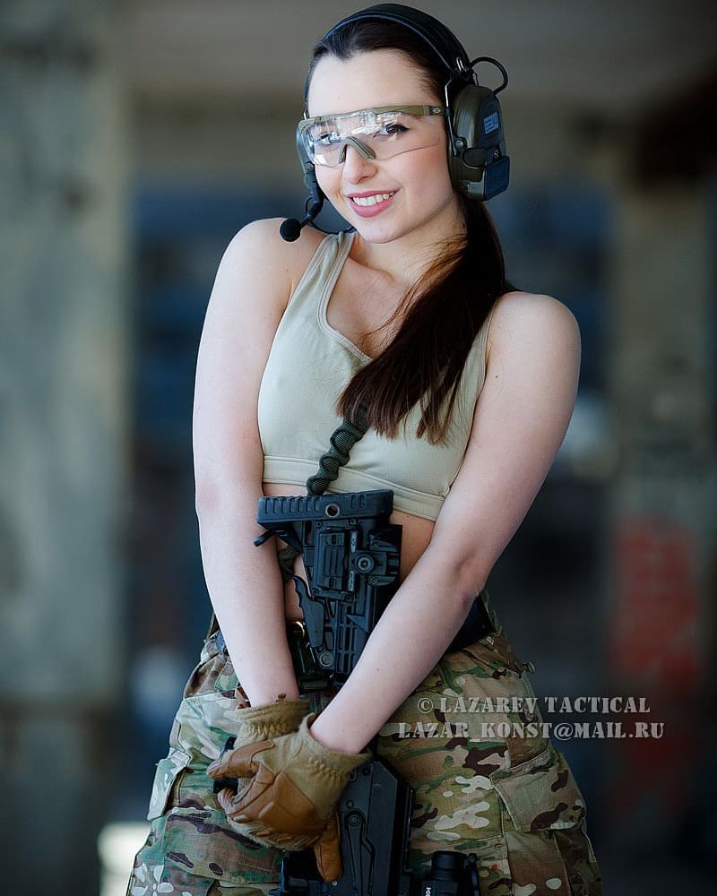 Elena Deligioz Pure Soldier Picture and Photo