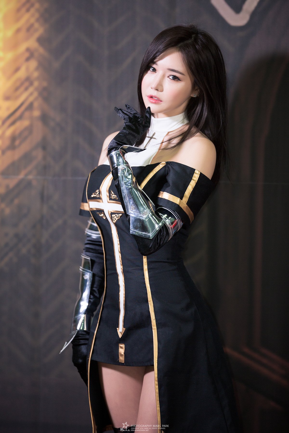 Han Ga Eun Hot Cosplay Picture and Photo