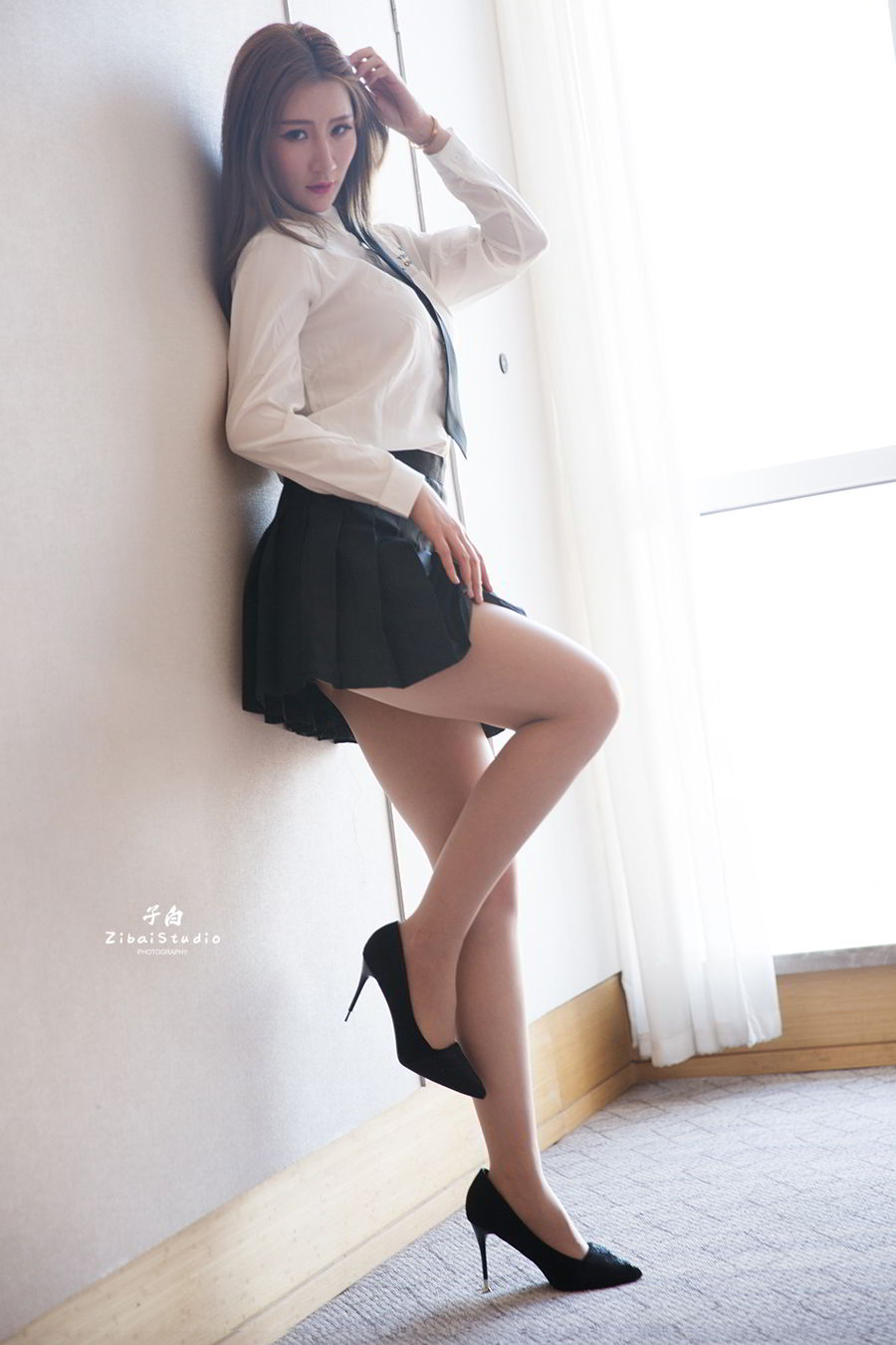 [TouTiao Girls] 2020-04-05 Long Leg Girl