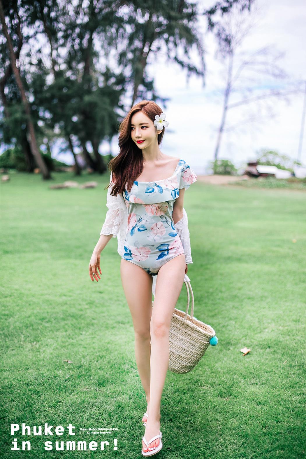 Son Yoon Joo 2017 Bikini Collection 4