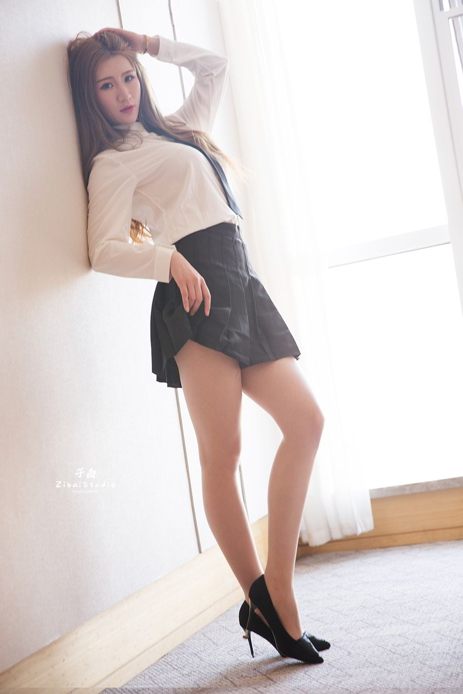 [TouTiao Girls] 2020-04-05 Long Leg Girl