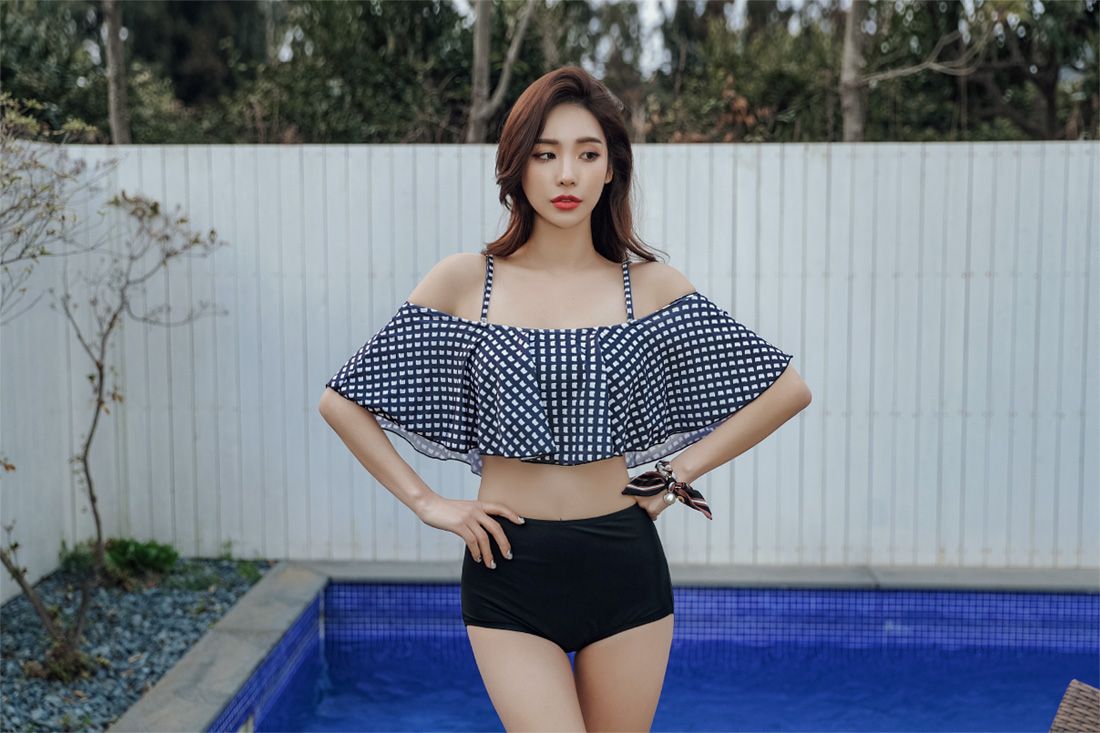 Park Da Hyun Eranzi Bikini Series I