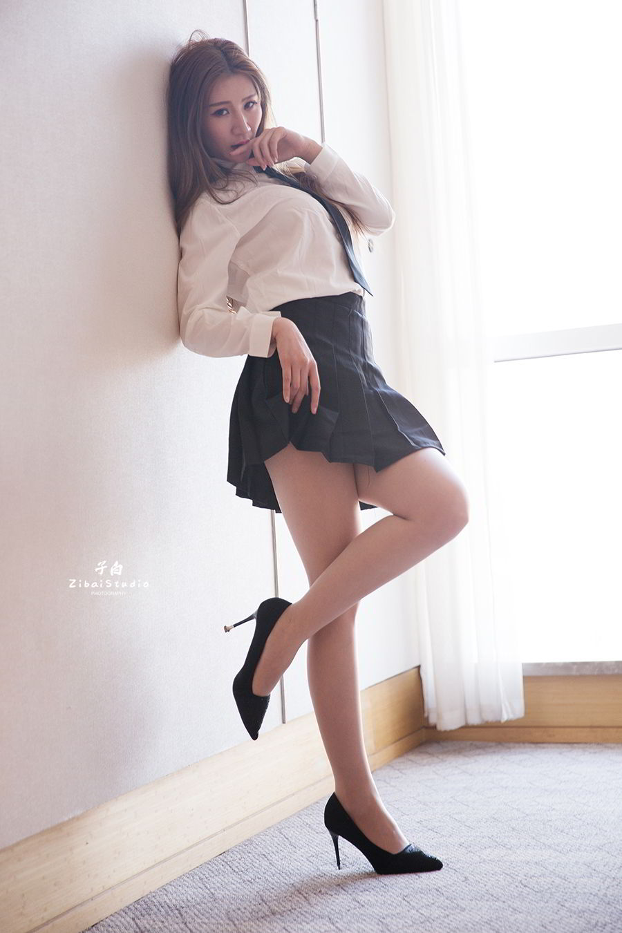 [TouTiao Girls] 2020-04-05 Long Leg Girl