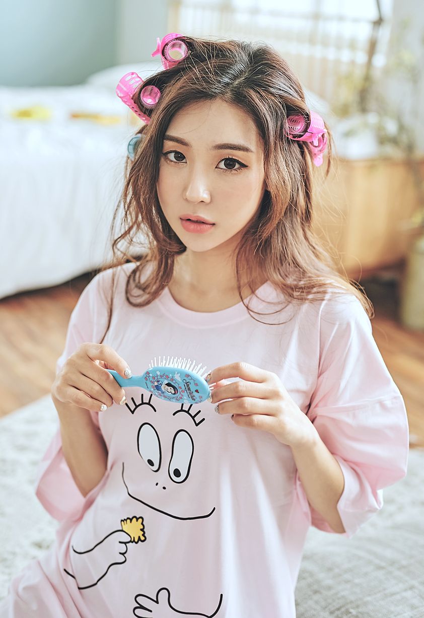 Park Da Hyun Lologirl Pyjamas Series II