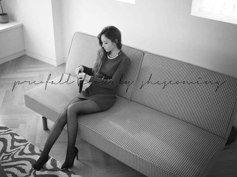 Son Yoon Joo 2014 Beautiful Legs Temperament Picture and Photo