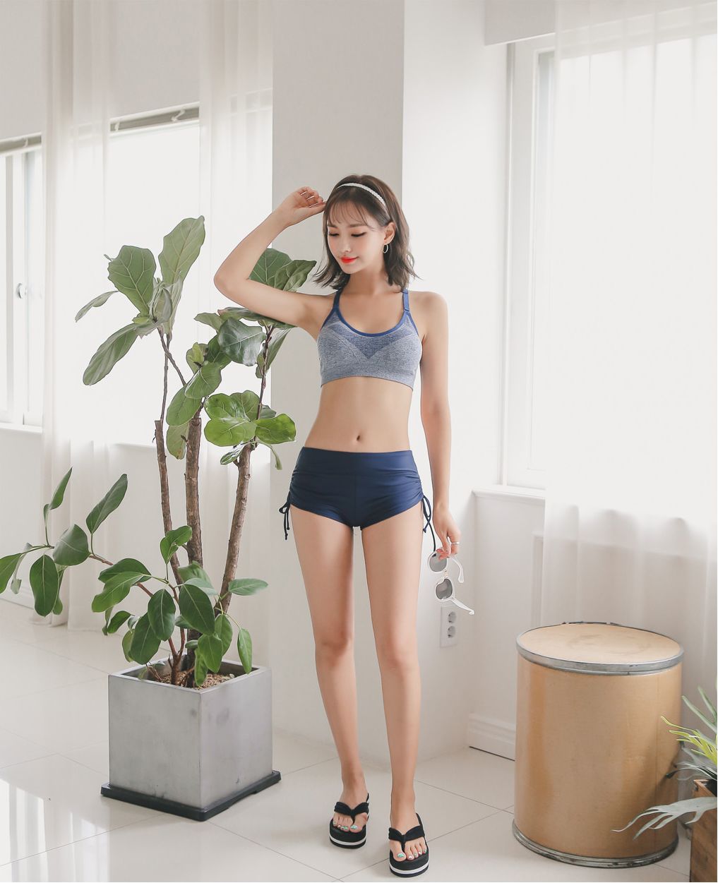 Yeon Ji Eun Maybeach Casual Wear Series 5