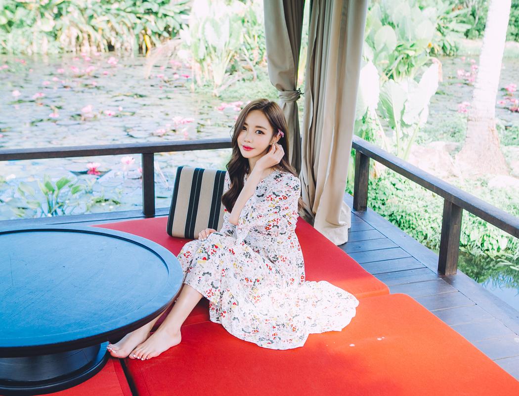 Son Yoon Joo 2017 Phuket Island Skirt Picture Series 7