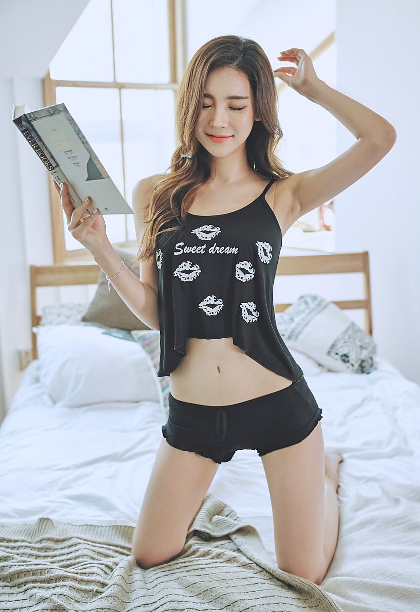 Park Da Hyun Lologirl Pyjamas Series I