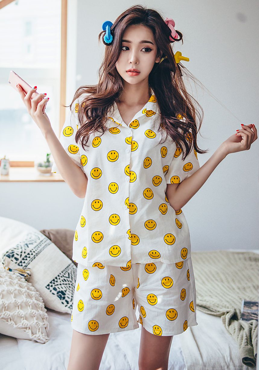 Park Da Hyun Lologirl Pyjamas Series II