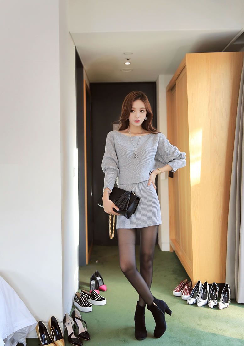 Son Yoon Joo Beautiful Legs Temperament Pure Picture and Photo