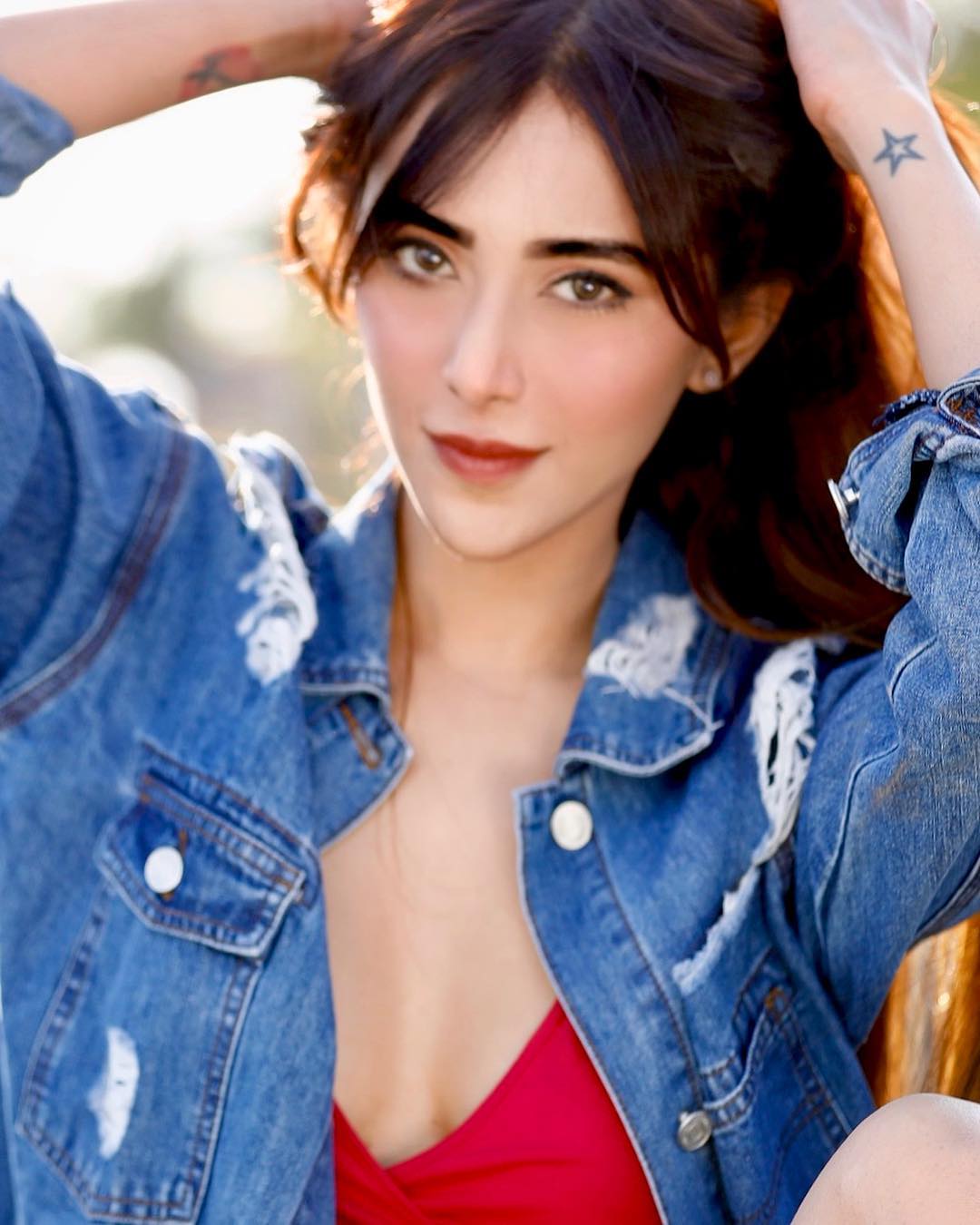 Indian Beatiful Actress Angela Krislinzki Photos