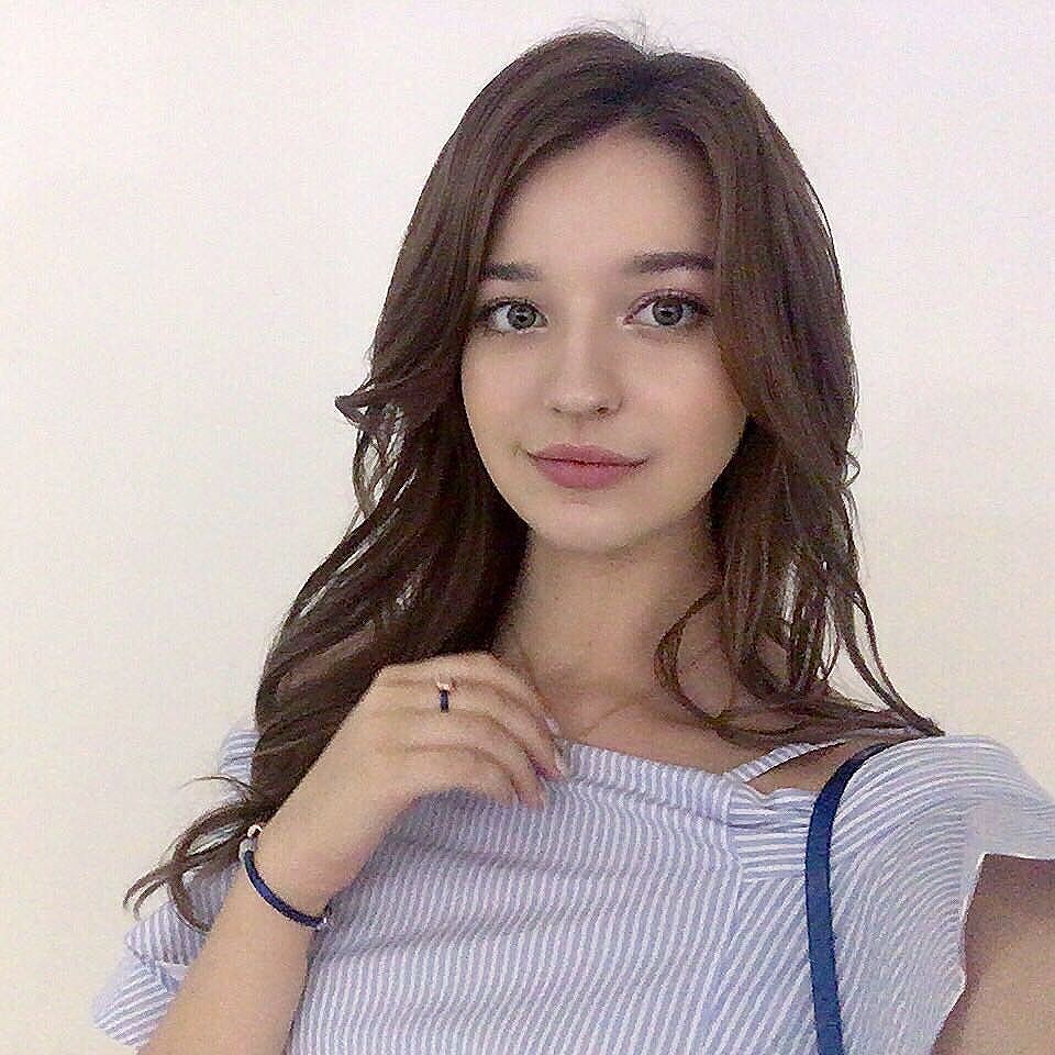 Angelina Danilova Cute Picture and Photo