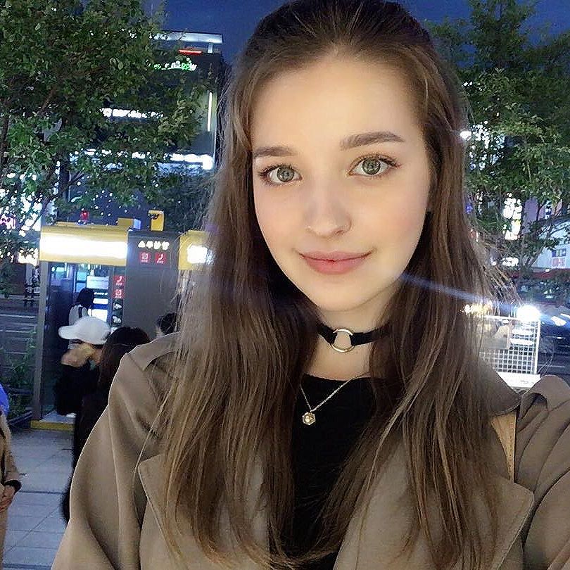 Angelina Danilova Cute Picture and Photo