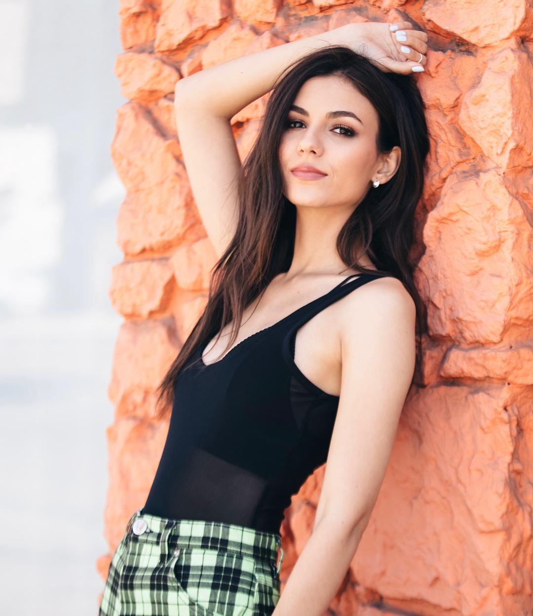 Victoria Justice Temperament Picture and Photo