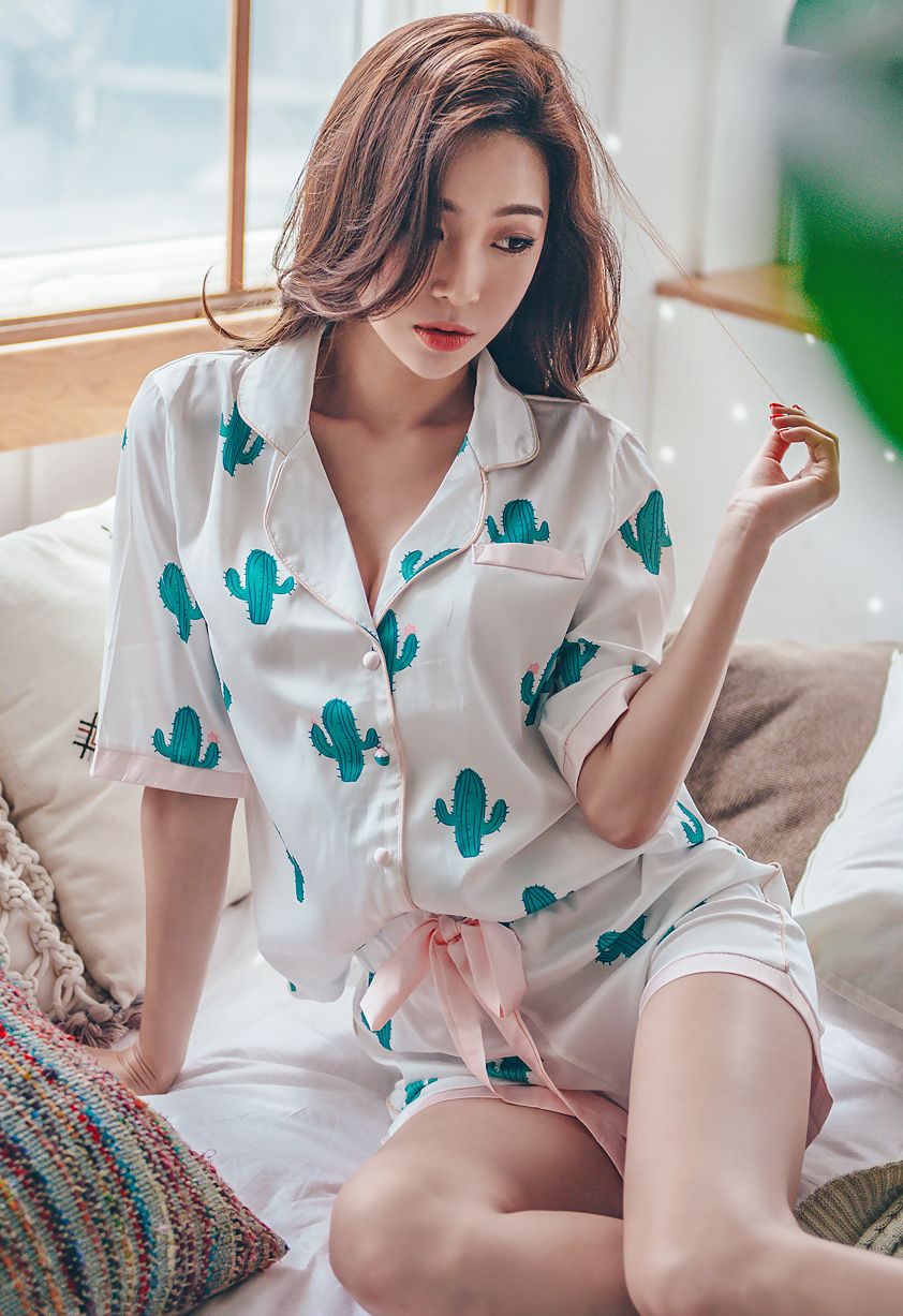 Park Da Hyun Lologirl Pyjamas Series III