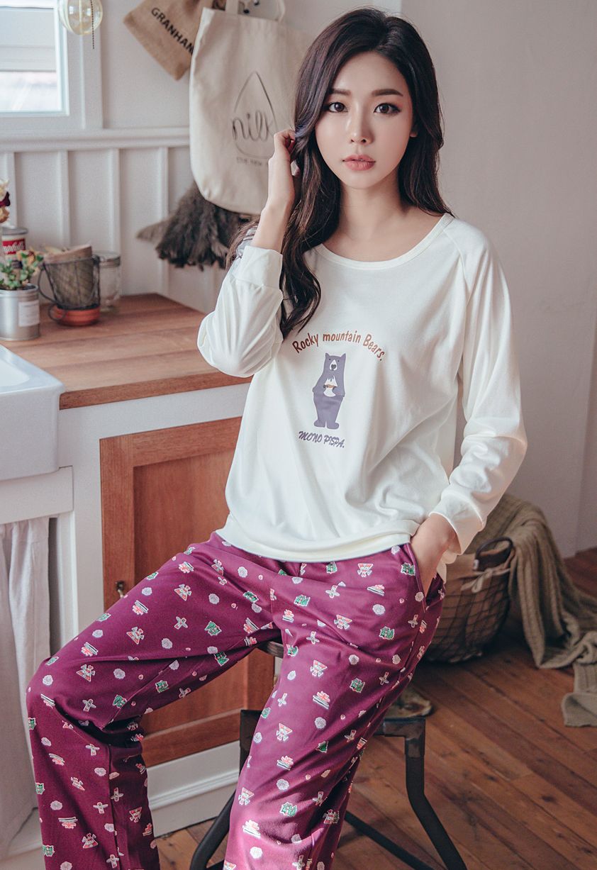 Park Da Hyun Lologirl Pyjamas Series III