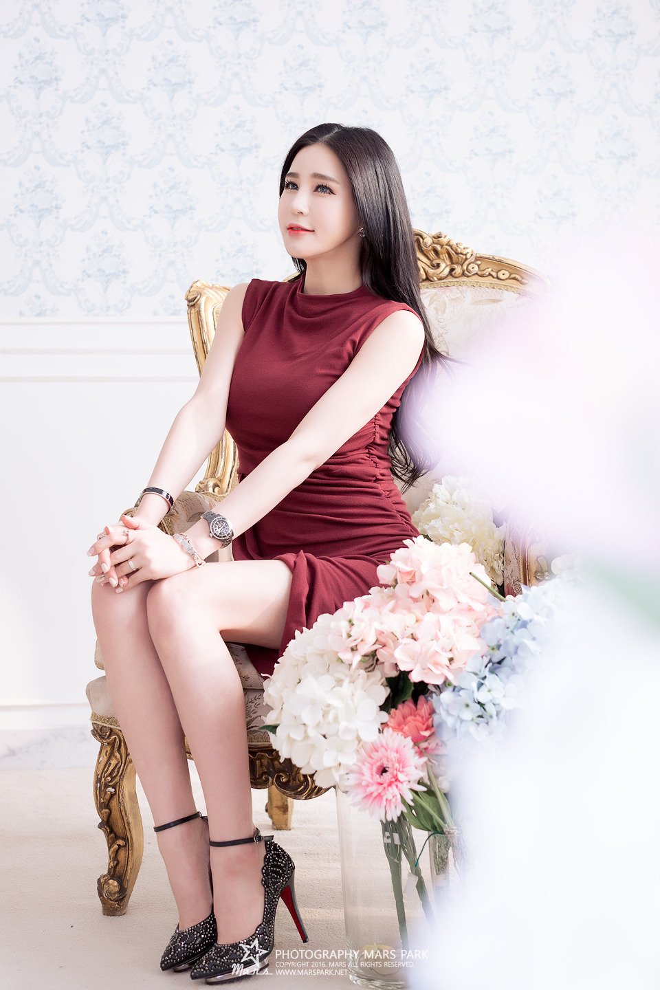 Park Soo Yu Beautiful Legs Temperament Picture and Photo