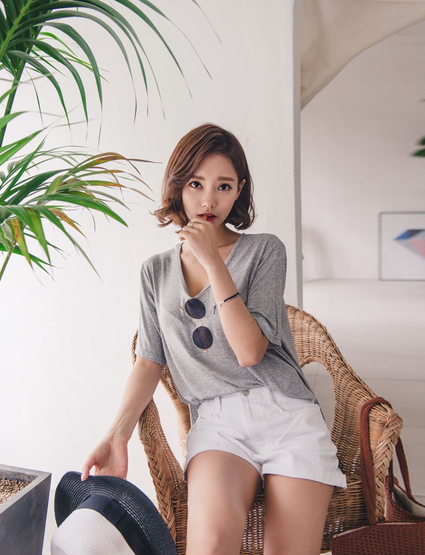 Yeon Ji Eun Maybeach Casual Wear Series 4