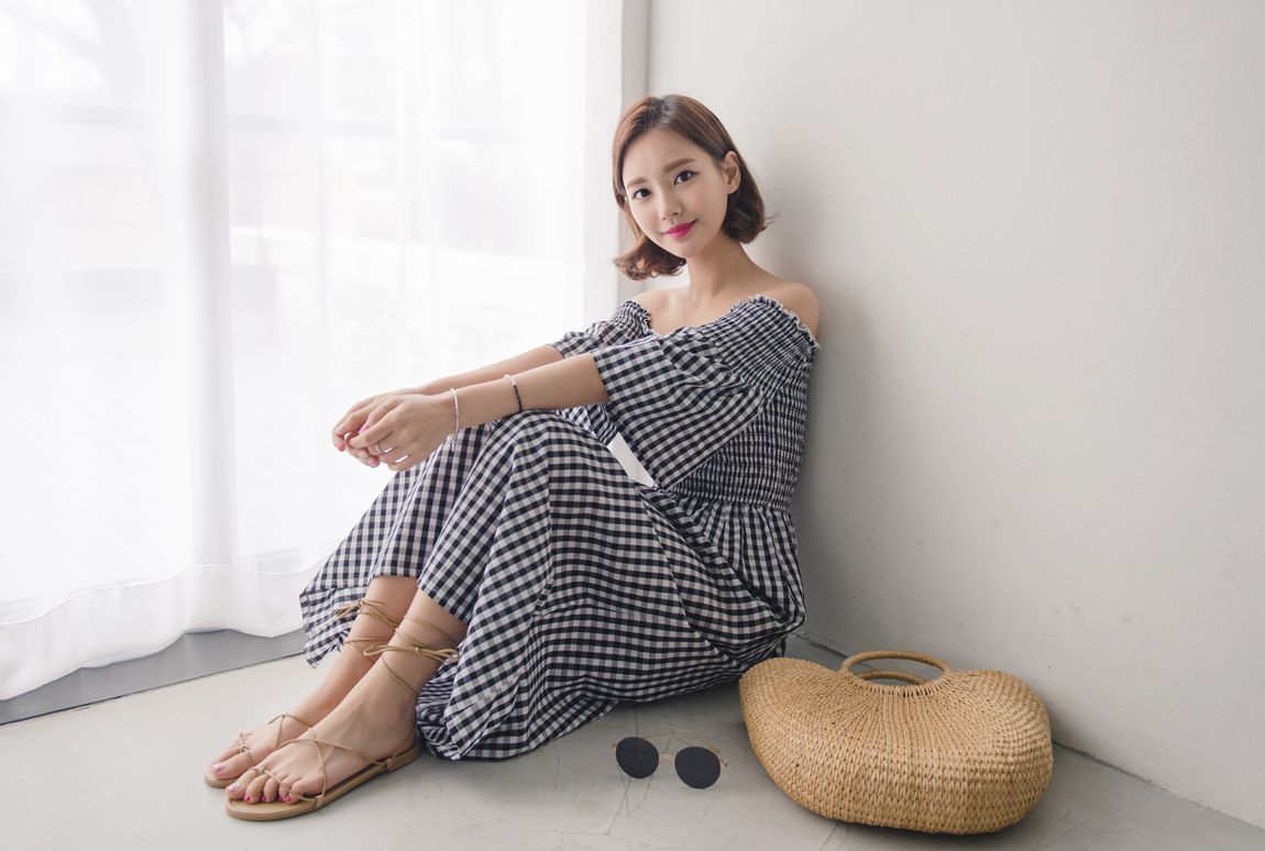 Yeon Ji Eun Maybeach Casual Wear Series 4