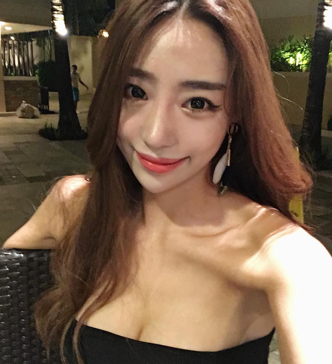 Eunjiii Bikini Picture and Photo