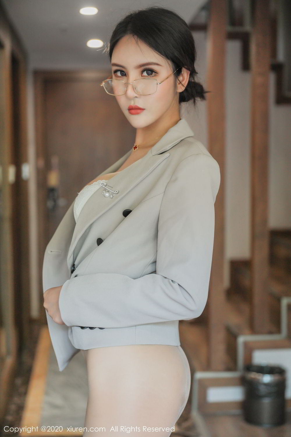 XiuRen Vol.2098 Solo Yi Fei