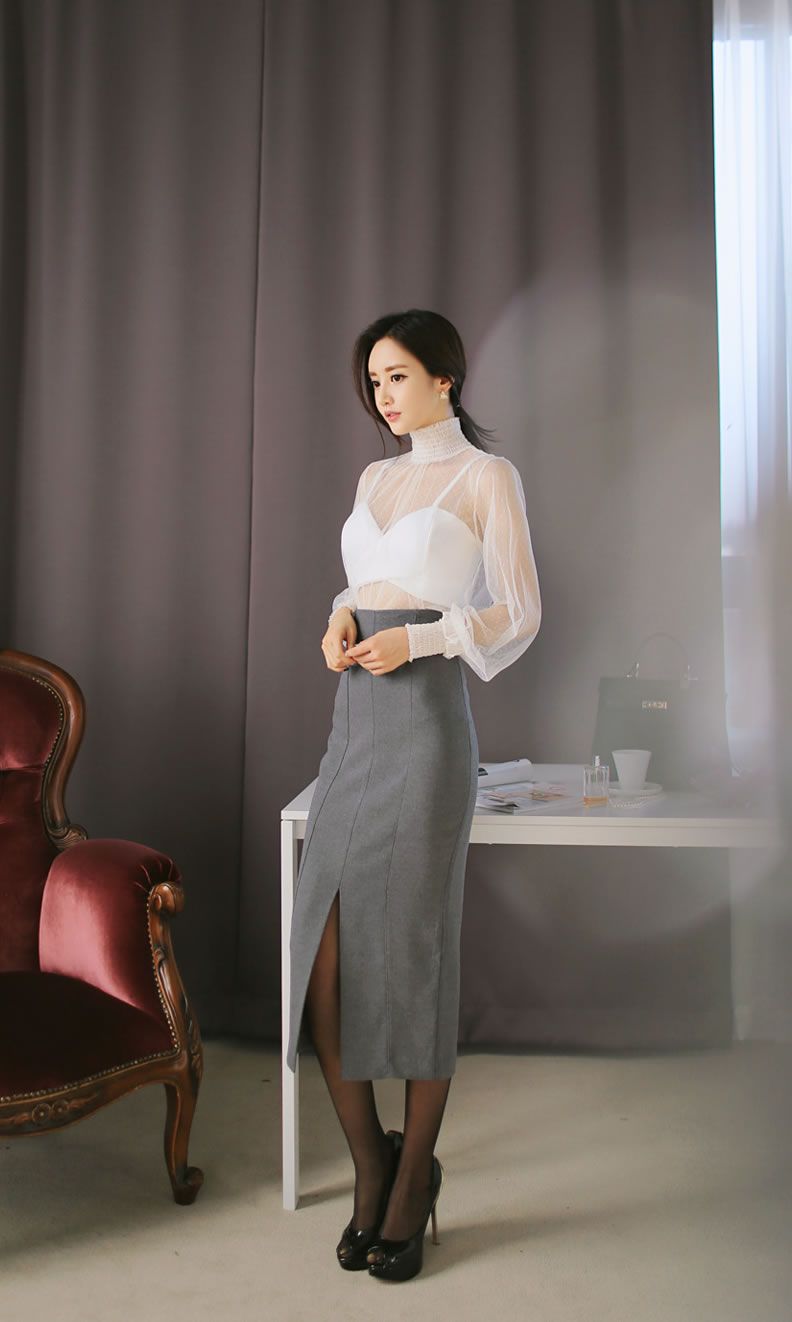 Son Yoon Joo 2016 Temperament Picture and Photo