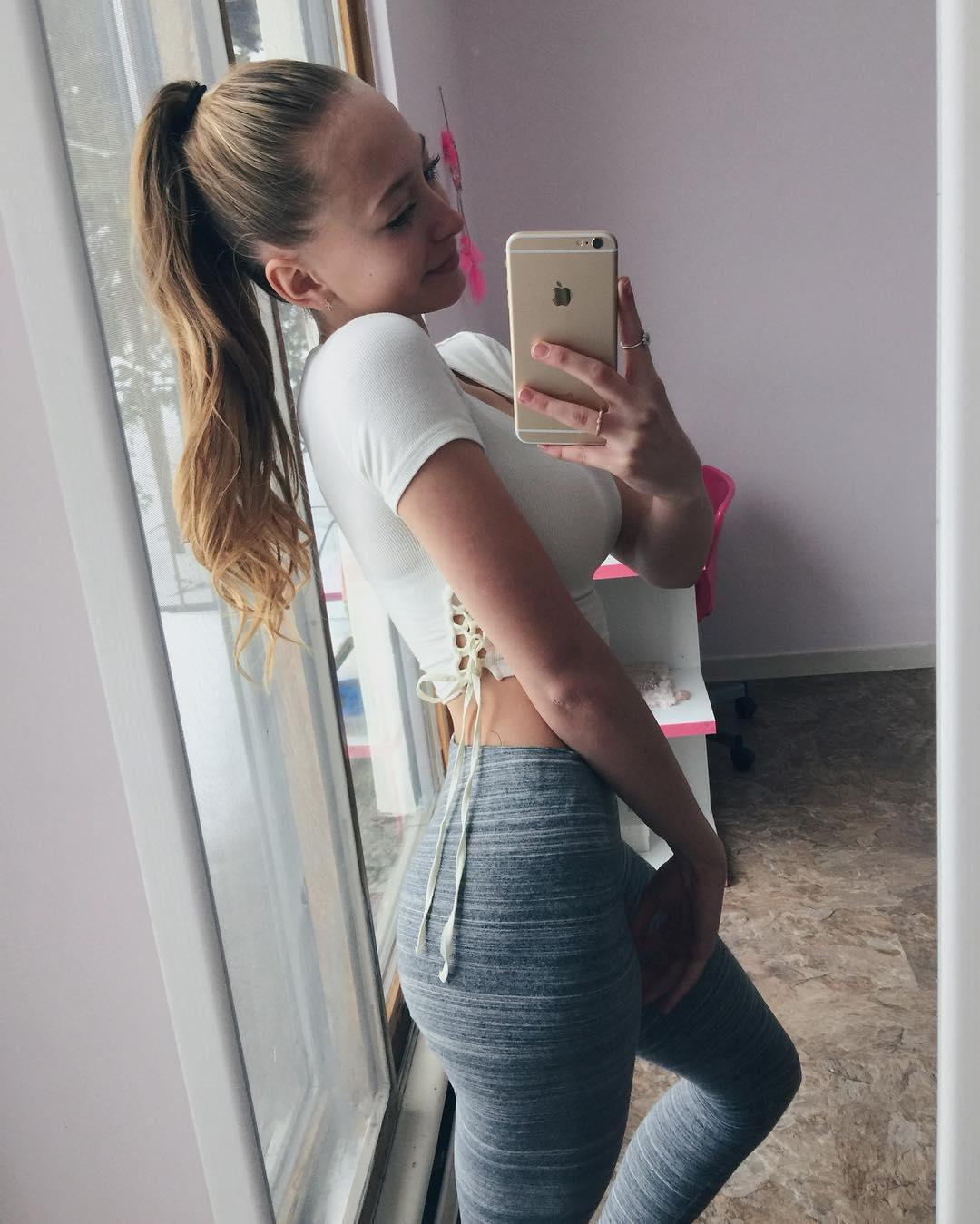 Sophia Diamond Sport Lovely Picture and Photo