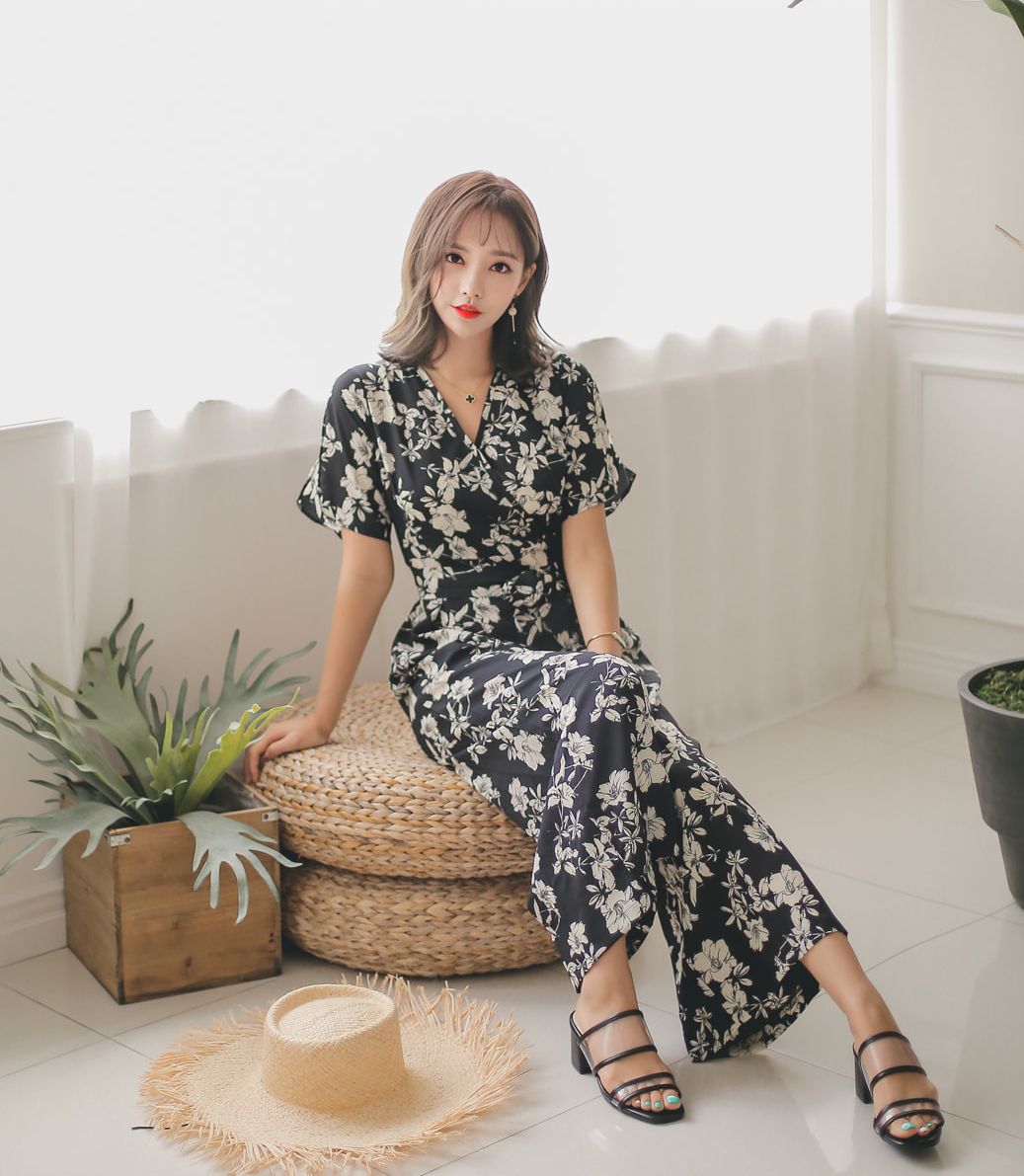 Yeon Ji Eun Maybeach Casual Wear Series