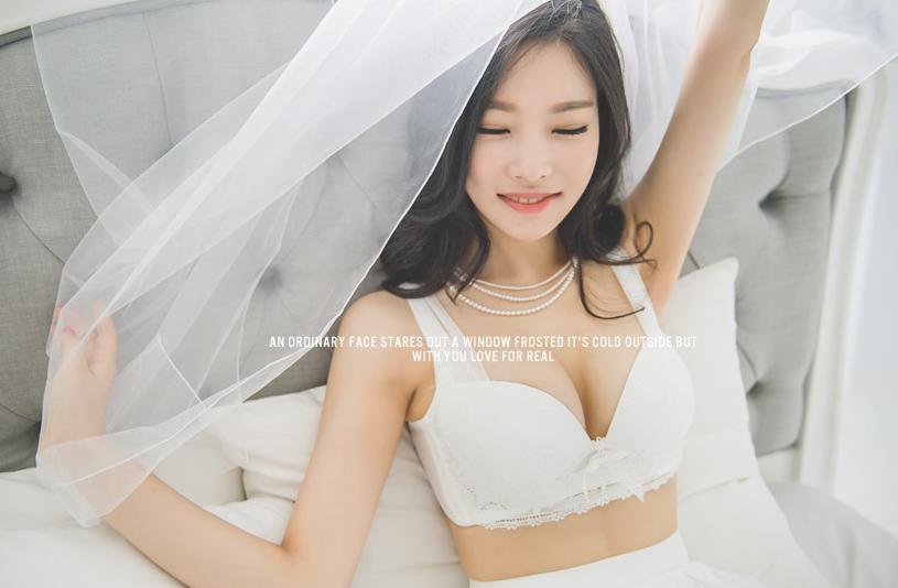 Park Jung Yoon Casual Clothes and Wedding Dress Picture