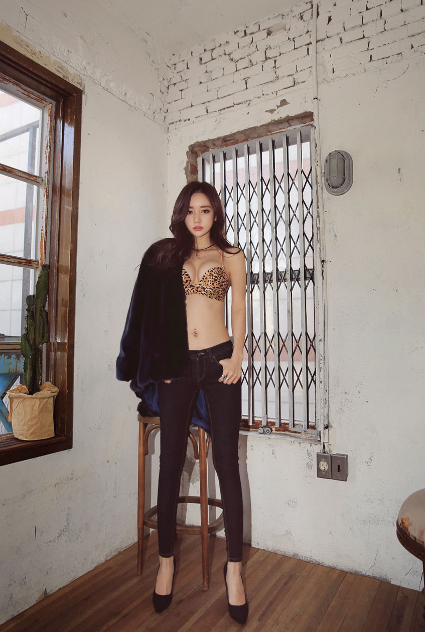 Son Yoon Joo 2016 Underwear Series